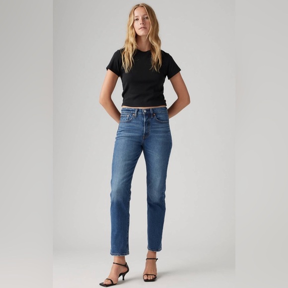 Levi’s Wedgie Jeans  (Premium) – Classic Blue (28) - Picture 6 of 10